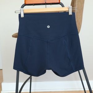 Lululemon Align Short 4" - Navy Size 6